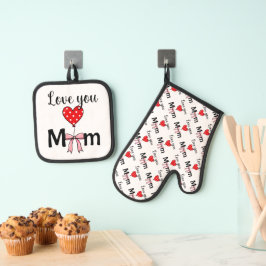 Sweet and stylish “Love You Mom” Ovenwant & Pannenlap Set