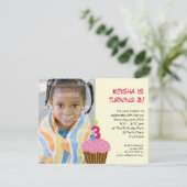Sweet Cupcake 3e anniversaire Invitation (Debout devant)