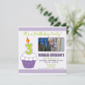 Sweet Cupcake 3e anniversaire Invitation violette (Debout devant)