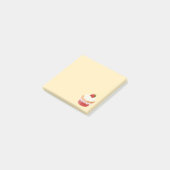 Sweet Delicious aardbei Cupcake on Yellow Post-it® Notes (Schuin)