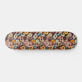 Sweet Donuts Seamless Pattern Design Skateboard (Horizontaal)