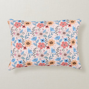 Sweet Flowers & Little Hearts Accent Pillow Kussen