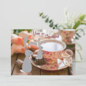 Sweet Girl Bunny Tea Cup Baby shower Invitation (Debout devant)