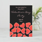 Sweet Hearts Black 'Valentine's party' invitation (Debout devant)