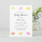 Sweet Macaron Baby Shower Invitations (Debout devant)