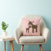 Sweet maman et bébé cerf - Coussin fille rose (Chaise)