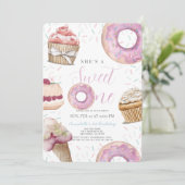 Sweet One Cupcake & Donuts Meisje 1e verjaardag Kaart (Staand voorkant)