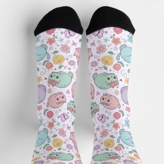 Sweet Pastel Kawaii Cat and Spring Floral Pattern Sokken (Top)