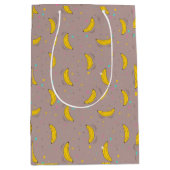 Sweet & Playful Banana Dream Pattern Medium Cadeauzakje (Voorkant)