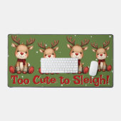 Sweet Reindeer Pair in Holiday Snowfall (Clavier et souris)