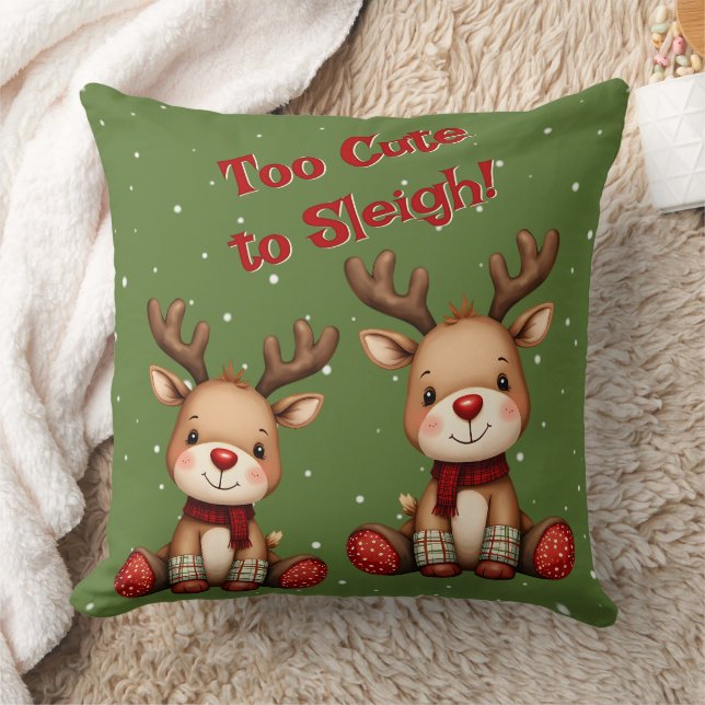Sweet Reindeer Pair in Holiday Snowfall Kussen (Deken)