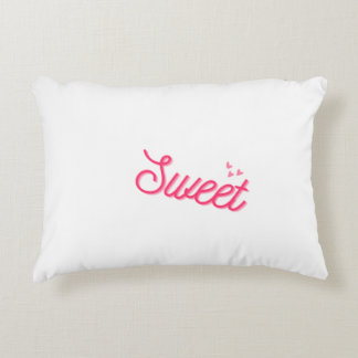 “Sweet Serenity: White Decorative Pillow” Accent Kussen