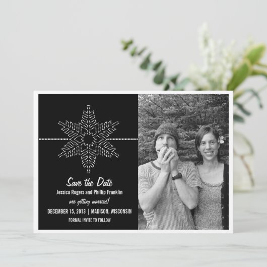 Sweet Snowflake Save the Date Invite, Black Kaart (Staand voorkant)