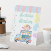 Sweets Station Food Sign Tabletop padestal Reclamebord Met Voetstuk (Insitu)