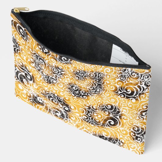 Swirly Leopard Pattern Etui (Open)