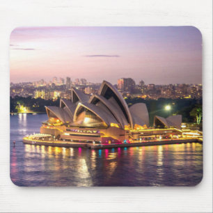 Sydney Opera House in the Evening Muismat