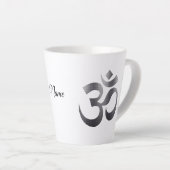 Symbole noir texturé Om, Nom, 12oz Latte Mug (Angle droit)