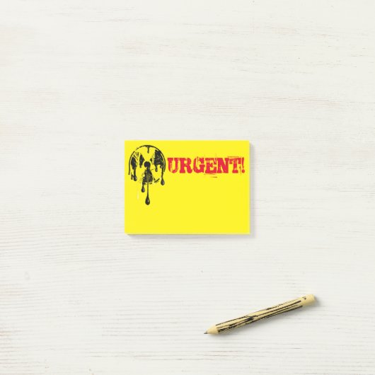 Symbool voor stralingsgevaar bij nucleaire meltdow post-it® notes (Op bureau)
