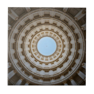 Symmetrische Worm's-Eye Uitzicht van een Grand Dom Tegeltje