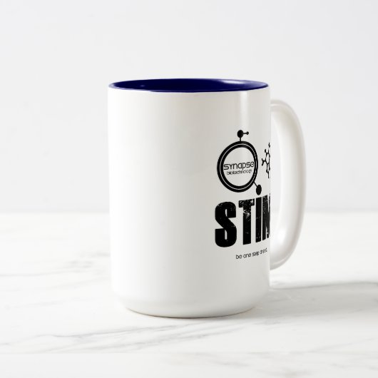 Synapse Bio Tech STIM Mug (Devant droit)