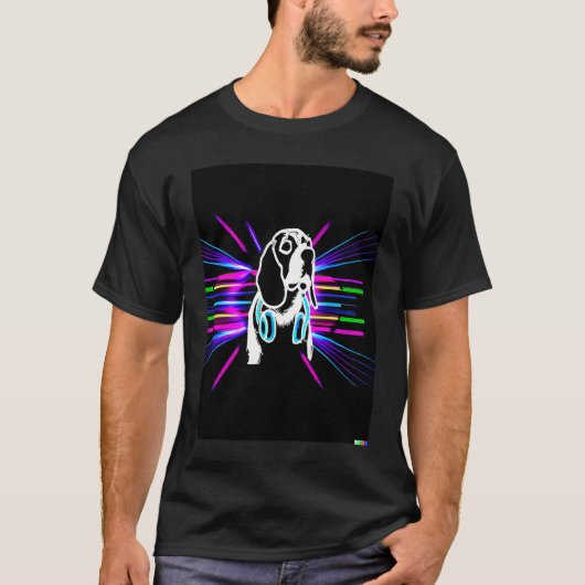 Synthwave Beagle with headphones T-shirt (Voorkant)