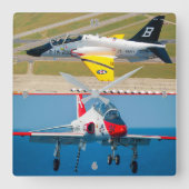 T-45C GOSHAWK VIERKANTE KLOK (Voorkant)