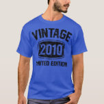 T-shirt 12 Years Old Vintage 2010 Limited Edition 12th Bir<br><div class="desc">12 Years Old Vintage 2010 Limited Edition 12th Birthday  .</div>