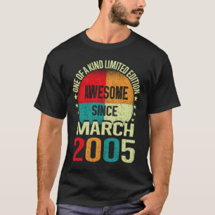 T-shirt 18 Année stupéfiante depuis mars 2005 18ème Birt V