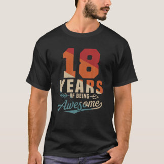 T-shirt 18 Ans D'Être Un Magnifique Rétro 18E Anniversaire