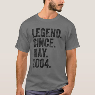 T-shirt 18E Anniversaire Mai Né 18 Ans Légende Depuis 2004