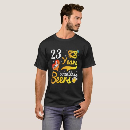 T-shirt 23 Ans Nombre de Bières Mariage Mari Mari Wif (Devant entier)