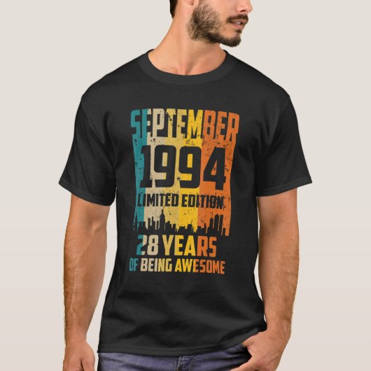 T-shirt 28e anniversaire 28 ans stupéfiant depuis septembr (Devant)