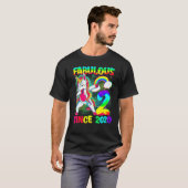 T-shirt 2 Ans 2e Anniversaire Unicorn Girl Fabulous Sin (Devant entier)