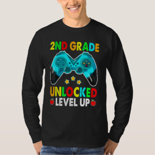 T-shirt 2e année débloquée Niveau supérieur avec manette d