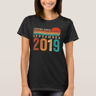 T-shirt 3 ans de légende depuis septembre 2019 3e naissanc