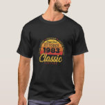 T-shirt 40th Birthday Retro Octobre 1983 Clas Anniversaire<br><div class="desc">40e anniversaire Rétro Octobre 1983 Vintage Anniversaire classique Débardeur</div>