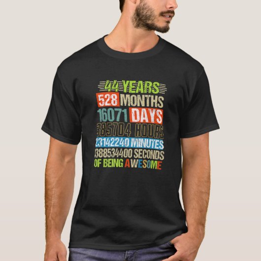 T-shirt 44 Ans 528 Mois D'Être Impressionnant 44E Annivers (Devant)