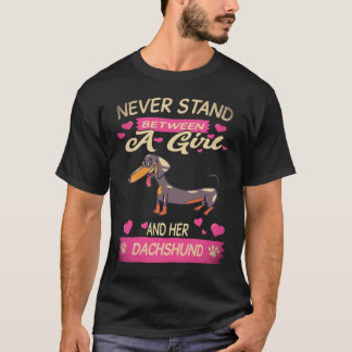 T-shirt 4 Ne vous mettez jamais entre une fille et son tec