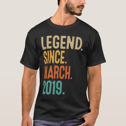 T-shirt 4e anniversaire Légende depuis mars 2019 4 ans (Devant)