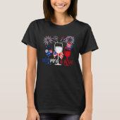 T-shirt 4th Of July Red White Blue Wine Glasses Fireworks  (Devant)