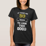 T-shirt 50e anniversaire cadeau pour elle, lui Ça m'a pris<br><div class="desc">Voici notre t-shirt d'anniversaire en édition spéciale,  conçu pour célébrer un anniversaire marquant en style! Ce t-shirt est le cadeau parfait pour quiconque atteint 50 ans</div>