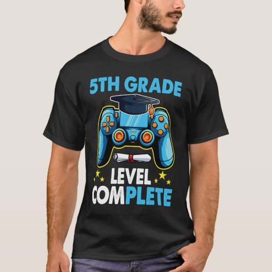 T-shirt 5th Grade Graduation Level Complete Gamer 2023 (Devant)