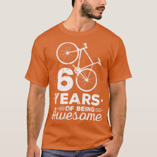 T-shirt 60 Ans D'Être Un Vélo Magnifique