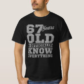 T-shirt 67 ANS Âgé 67 Anniversaire Cadeau Papa sait tout (Devant)