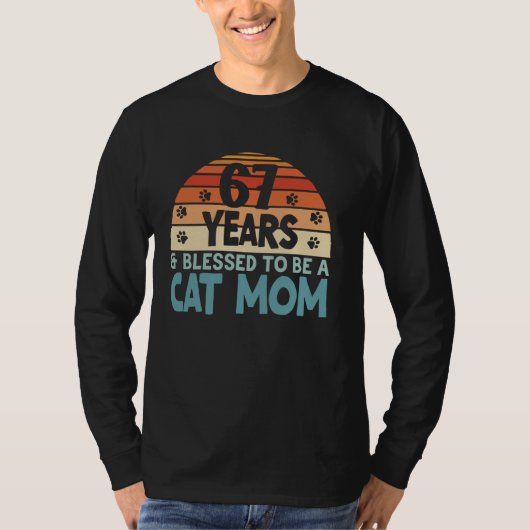 T-shirt 67 ans et béni d'être une maman chatte! 67 Ans (Devant)