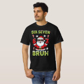 T-shirt 67 Meme Six Seven Bruh Dabbing Santa Funny Xmas (Devant entier)