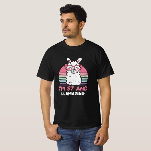 T-shirt 67e anniversaire Llamazing Llama 67 ans Anniversai (Devant entier)