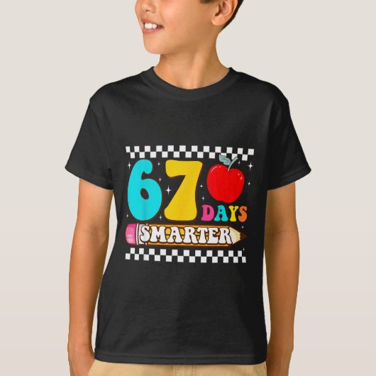 T-shirt 67th Day Of School 67 Days Smarter Teacher Boy Gir (Devant)