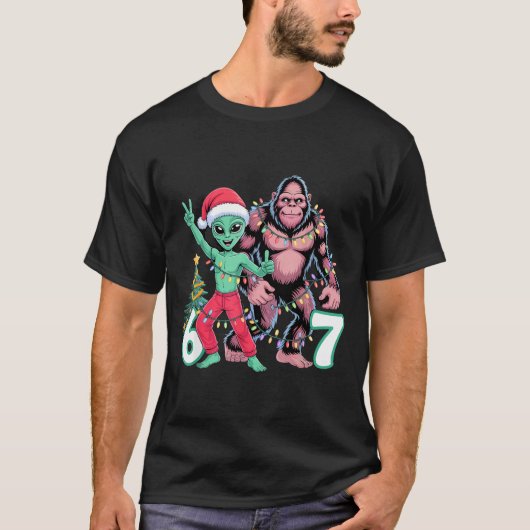 T-shirt 6 7 Meme Christmas Alien Sasquatch Six Seven Fun (Devant)