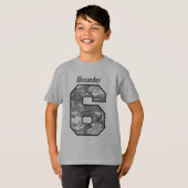 T-shirt 6ème Nom fait sur commande de six ans V02V de Camo (Devant entier)